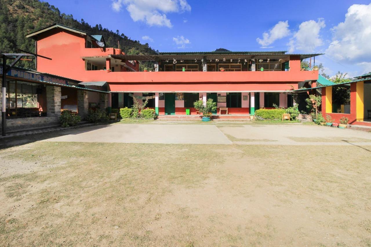 Oyo Hotel Urvashi Palace Mussoorie Exteriör bild